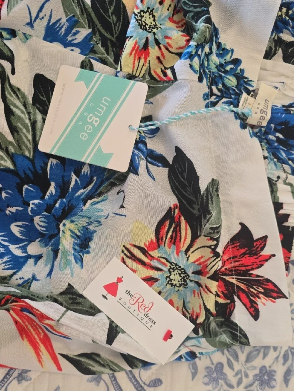 Umgee Boutique Floral Summer Flutter Hem Shorts Sz L